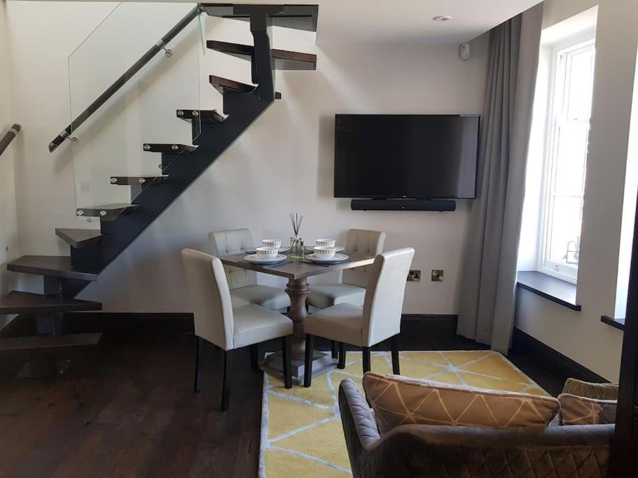 The Queens Head, Parkside Apartment 1 Burley in Wharfedale Екстер'єр фото